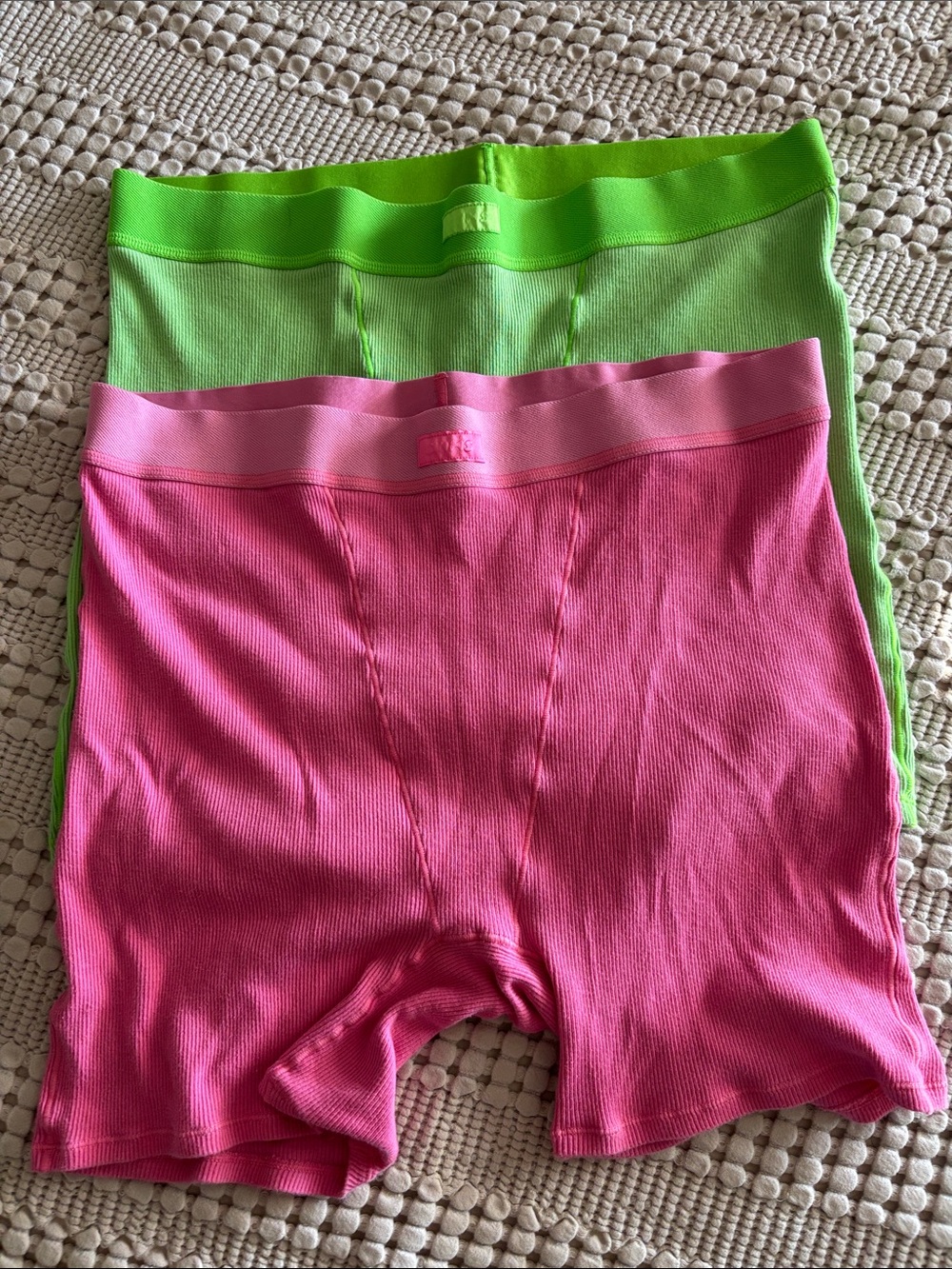 SKIMS Neon Pink & Lime Boxer Briefs (2-Pack) Womens Sz XL